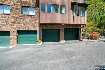 138 Indian Hollow Court, Mahwah, NJ 07430 - Photo 38