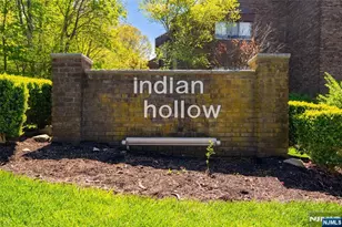 138 Indian Hollow Court, Mahwah, NJ 07430 - Photo 1