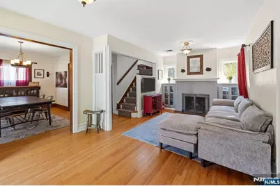 370 Demarest Avenue, Oradell, NJ 07649 - Photo 4