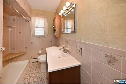 217 Grove Street, Lodi, NJ 07644 - Photo 10