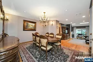549 Windsor Dr 549, Palisades Park, NJ 07650 - Photo 8