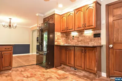 255 Park Avenue, Allendale, NJ 07401 - Photo 12