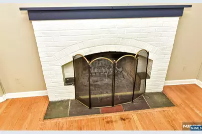 255 Park Avenue, Allendale, NJ 07401 - Photo 6
