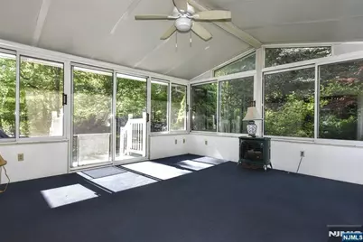 255 Park Avenue, Allendale, NJ 07401 - Photo 24
