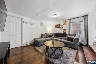 416 Frankfort St, Orange, NJ 07050 - Photo 2