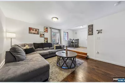 416 Frankfort Street, Orange, NJ 07050 - Photo 8