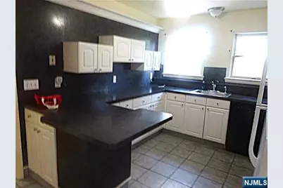 700 Kinderkamack Road, River Edge, NJ 07661 - Photo 18