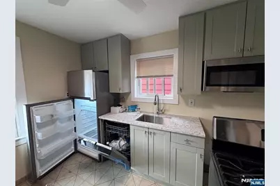 380 Park Avenue 2 Floor #2 Floor, Fairview, NJ 07022 - Photo 10