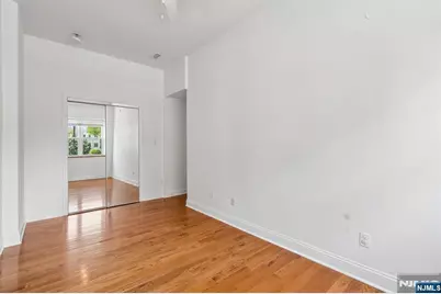 1 Grant Street, Montclair, NJ 07042 - Photo 10