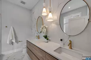 2449 Camner St, Fort Lee, NJ 07024 - Photo 28