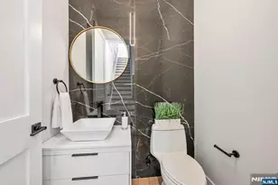2449 Camner St, Fort Lee, NJ 07024 - Photo 20