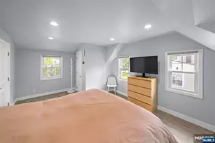 267 Hickory Ave, Tenafly, NJ 07670 - Photo 18