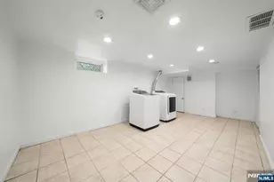 267 Hickory Ave, Tenafly, NJ 07670 - Photo 22