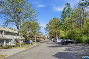 154 Marion Dr, West Orange Township, NJ 07052 - Photo 2