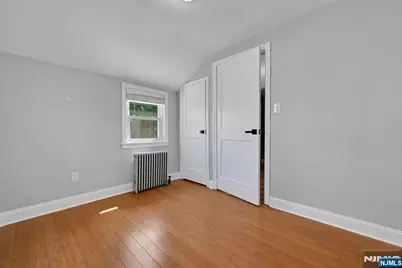 2-05 33rd Street, Fair Lawn, NJ 07410 - Photo 18