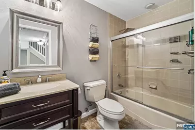 224 Westervelt Lane, Mahwah, NJ 07430 - Photo 28