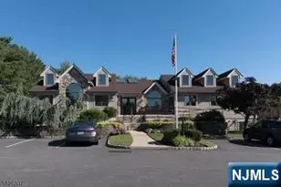 224 Westervelt Ln, Mahwah, NJ 07430 - Photo 34