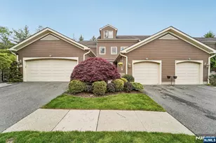 224 Westervelt Ln, Mahwah, NJ 07430 - Photo 1