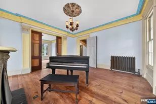 142 Island Rd, Mahwah, NJ 07430 - Photo 8