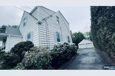 86 Walnut Street, Ridgewood, NJ 07450 - Photo 14