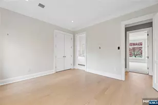 351 Lewelen Cir, Englewood, NJ 07631 - Photo 14