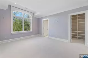 351 Lewelen Cir, Englewood, NJ 07631 - Photo 38