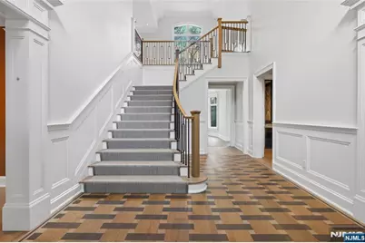 351 Lewelen Circle, Englewood, NJ 07631 - Photo 4