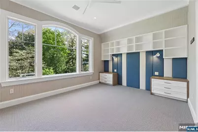 351 Lewelen Circle, Englewood, NJ 07631 - Photo 36
