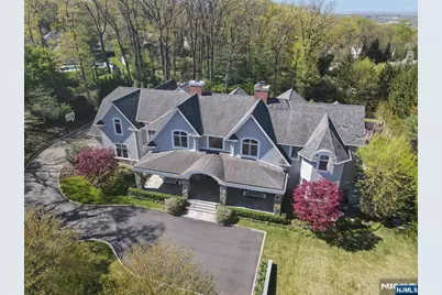 351 Lewelen Circle, Englewood, NJ 07631 - Photo 2