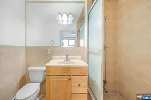 37 Palisades Blvd B, Palisades Park, NJ 07650 - Photo 24