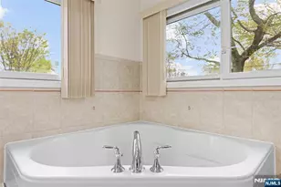 276 Concord Dr, River Edge, NJ 07661 - Photo 30