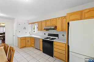 276 Concord Dr, River Edge, NJ 07661 - Photo 16