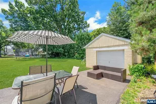 20 Florence Pl, Elmwood Park, NJ 07407 - Photo 24