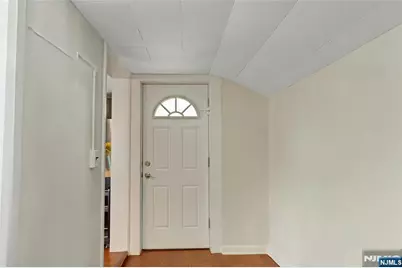 20 Florence Place, Elmwood Park, NJ 07407 - Photo 12