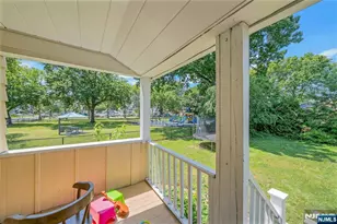 20 Florence Pl, Elmwood Park, NJ 07407 - Photo 26