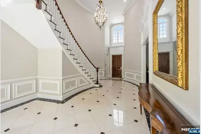 366 E Madison Avenue, Cresskill, NJ 07626 - Photo 8