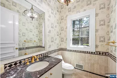366 E Madison Avenue, Cresskill, NJ 07626 - Photo 42