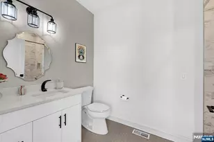 974 Summit, Newark, NJ 07307 - Photo 24