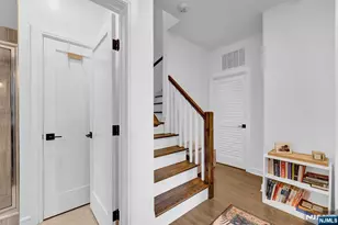 974 Summit, Newark, NJ 07307 - Photo 30