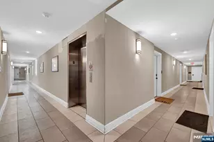 974 Summit, Newark, NJ 07307 - Photo 10