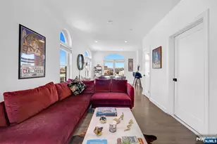 974 Summit, Newark, NJ 07307 - Photo 8