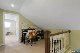 54 Chestnut Ave, Park Ridge, NJ 07656 - Photo 32