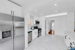 46 Chamberlain Ave, Little Ferry, NJ 07643 - Photo 10