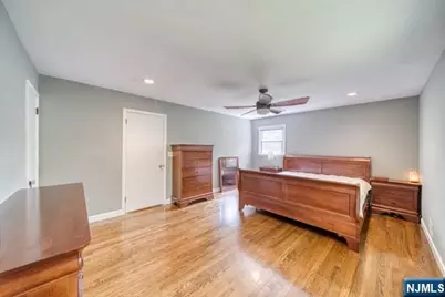 225 Doxey Drive, Park Ridge, NJ 07656 - Photo 14