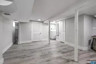 1154 Stasia St, Teaneck Township, NJ 07666 - Photo 20