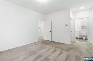 5301 Richmond Road 301, West Milford, NJ 07480 - Photo 18