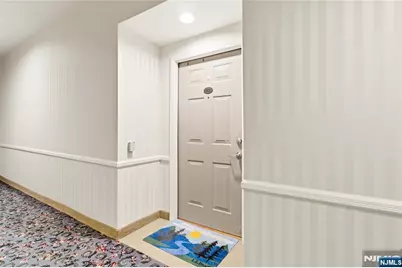 5301 Richmond Road 301 #301, West Milford, NJ 07480 - Photo 4