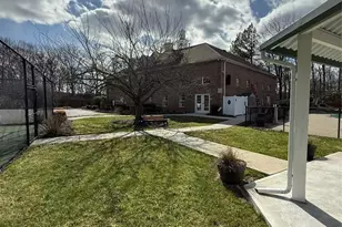5301 Richmond Road 301, West Milford, NJ 07480 - Photo 22