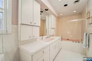 657 Lincoln Ave, Glen Rock, NJ 07452 - Photo 20