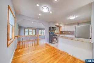 23 Smith Ct, Closter, NJ 07624 - Photo 8